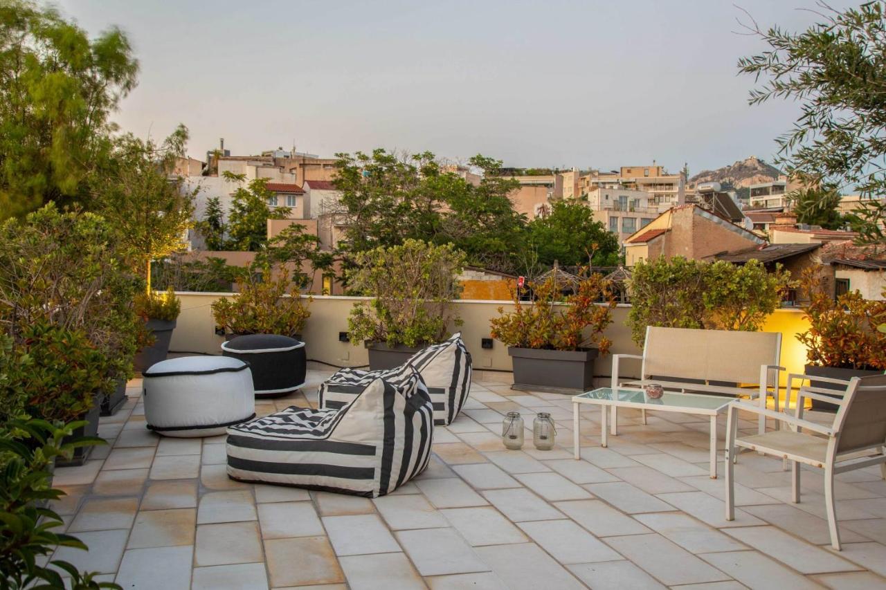 85 Sqm In The Heart Of Athens Shared Rooftop Deck Dış mekan fotoğraf