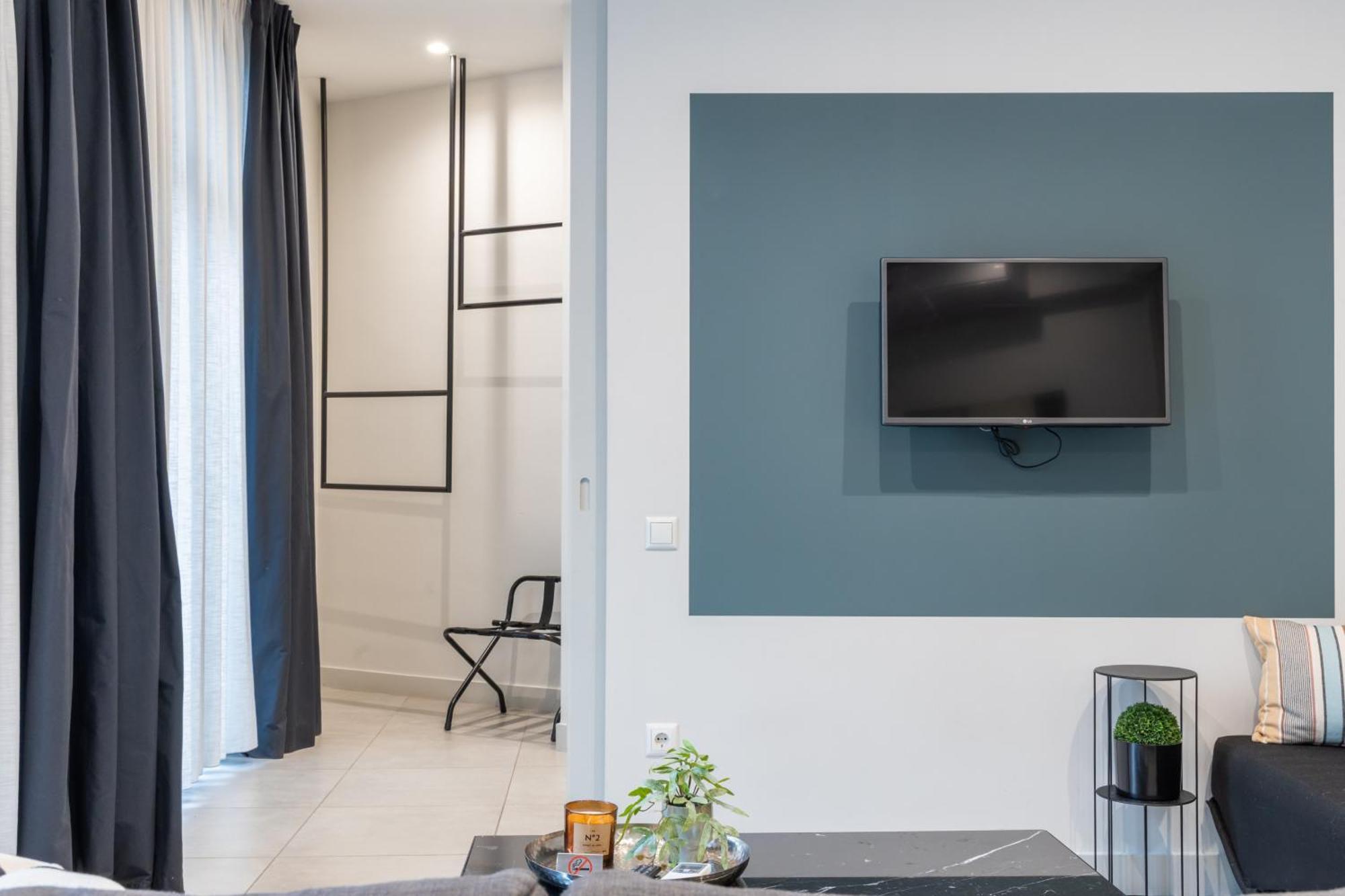 85 Sqm In The Heart Of Athens Shared Rooftop Deck Dış mekan fotoğraf